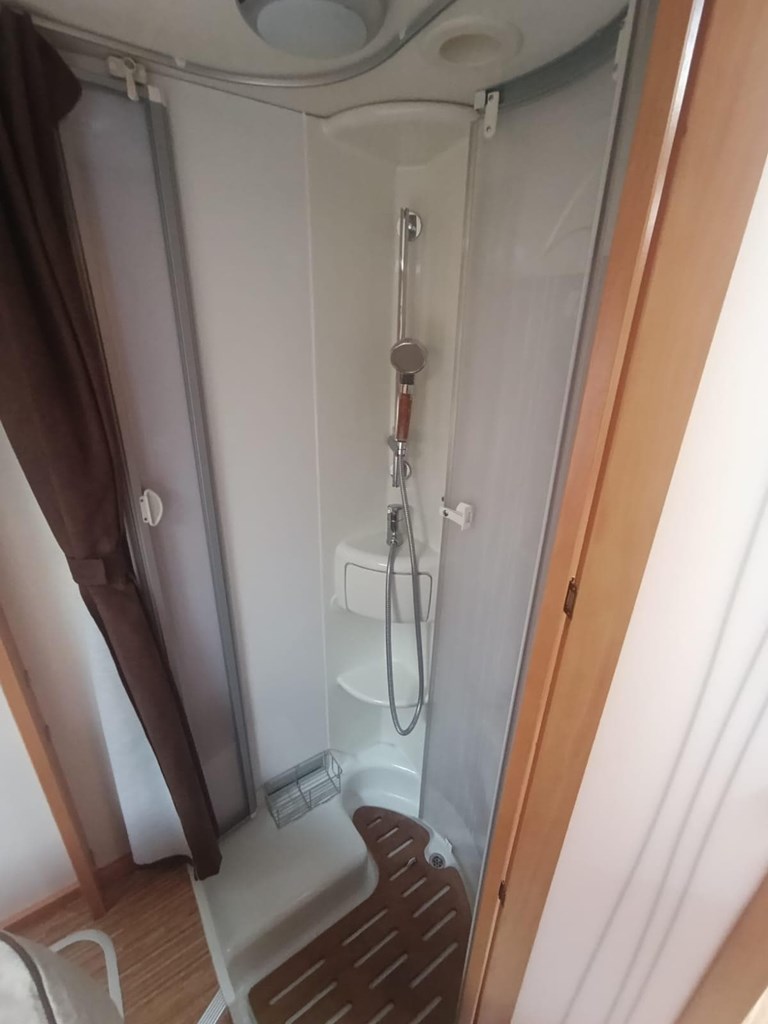 Foto 3 ADRIA CORAL S690SP RESERVADA