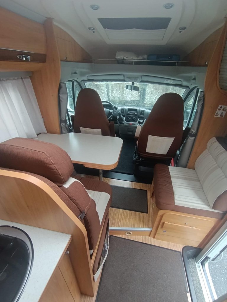 Foto 8 ADRIA CORAL S690SP VENDIDA