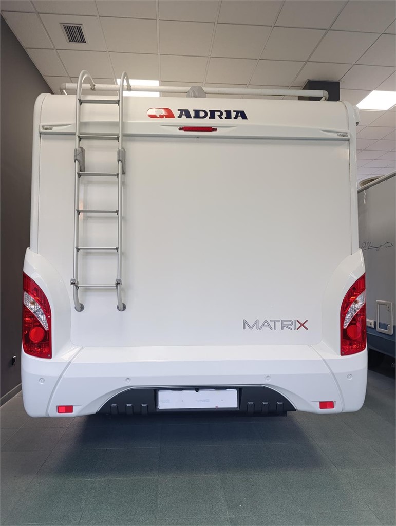 Foto 6 ADRIA MATRIX M680SP 150CV 2012