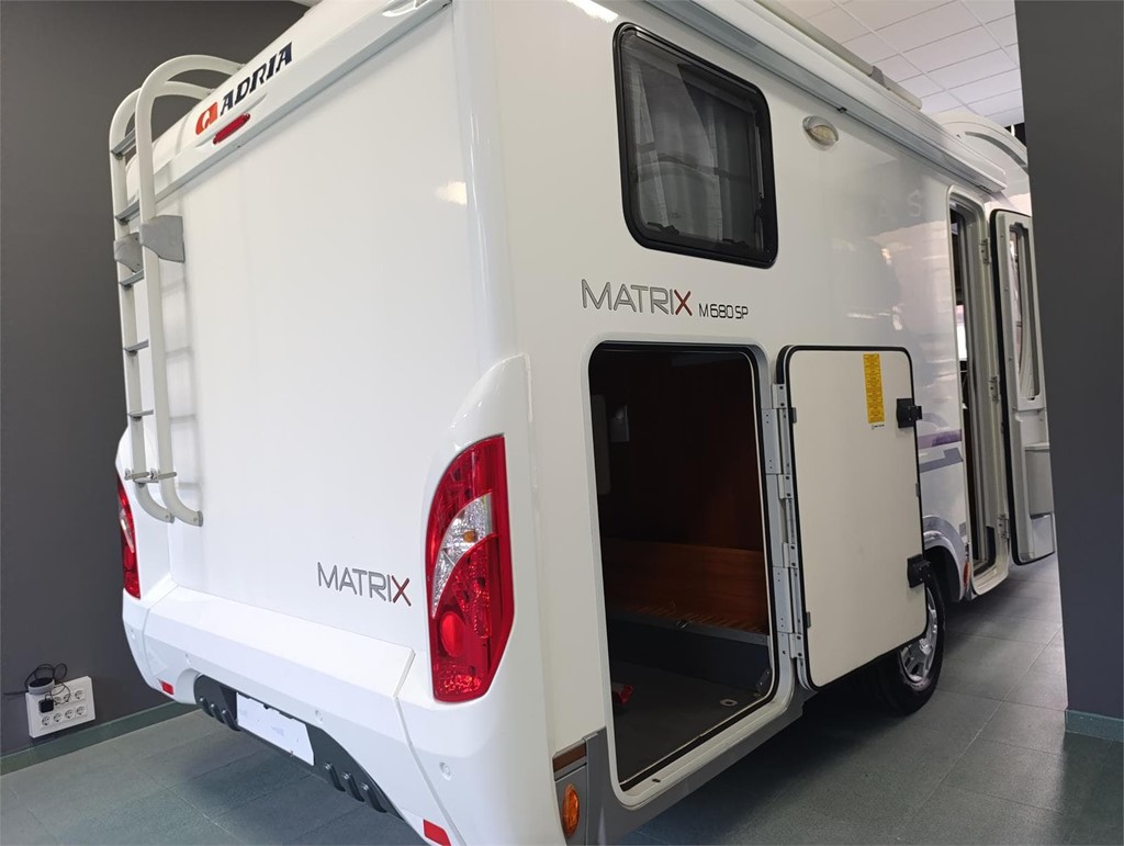 Foto 7 ADRIA MATRIX M680SP 150CV 2012