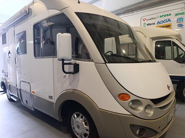 BURSTNER AVIANO  I684