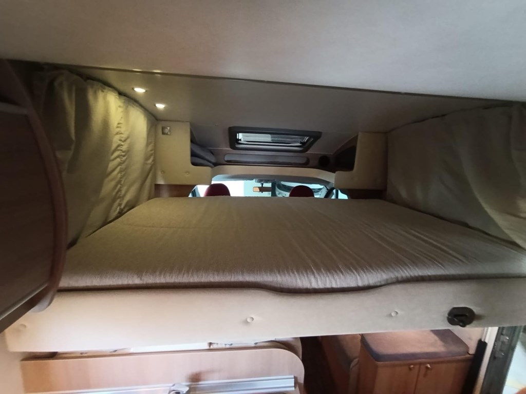 Foto 11 BURSTNER QUADRO 48.000KMS PROXIMA ENTRADA