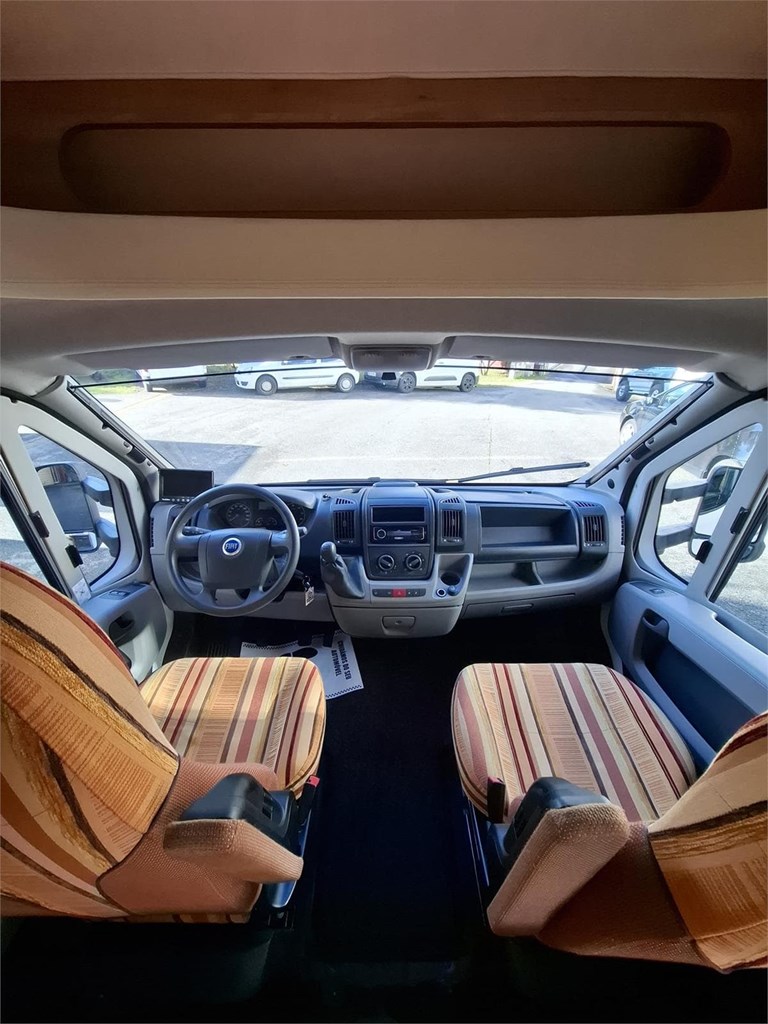 Foto 2 BURTSNER MARANO T635 