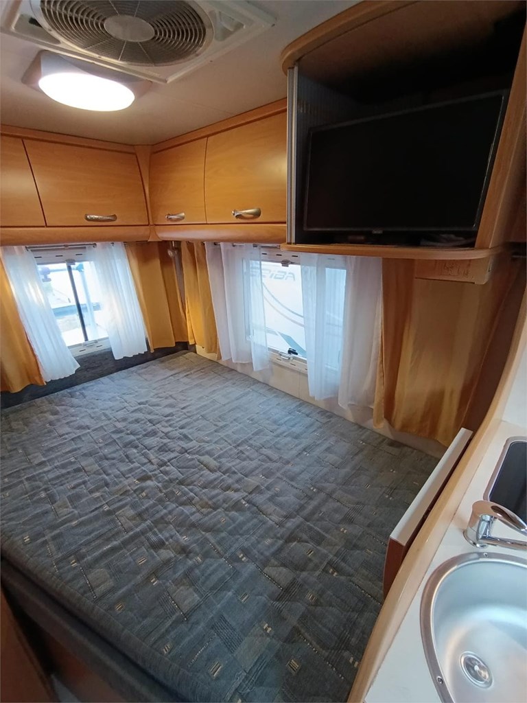 Foto 5 CHAUSSON WELCOME 74  4 PLAZAS AIRE ACONDICIONADO 