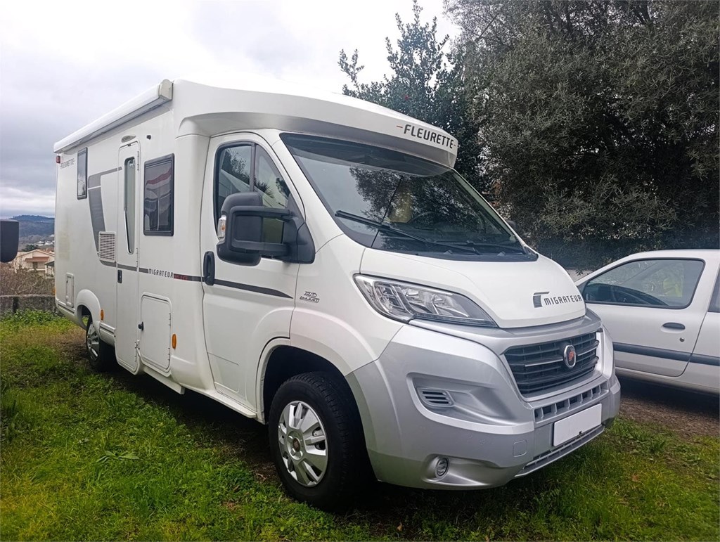 Foto 1 FLEURETTE MIGRATEUR  2.3 130CV 6 VELOCIDADES PROXIMA ENTRADA