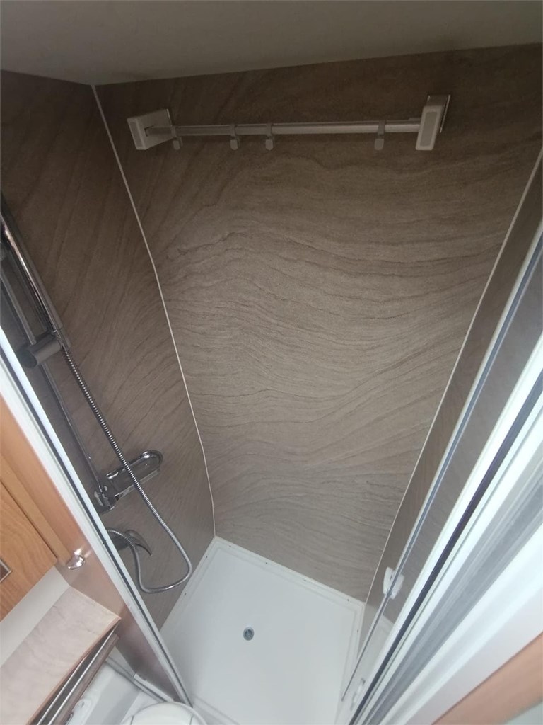 Foto 8 FLEURETTE MIGRATEUR  2.3 130CV 6 VELOCIDADES PROXIMA ENTRADA