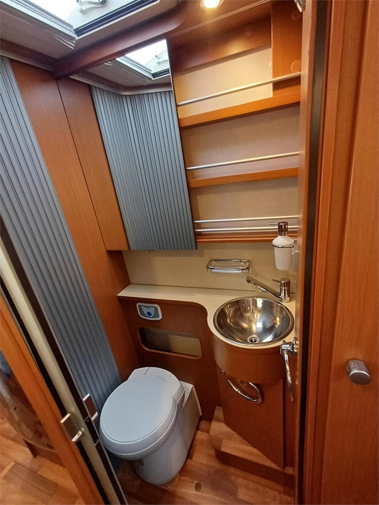 Foto 10 HYMER B594 2.3 130CV  77000KMS 4 PLAZAS