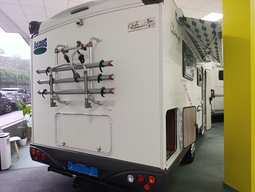 Foto 2 MC LOUIS GLAMYS 2011- RESERVADA