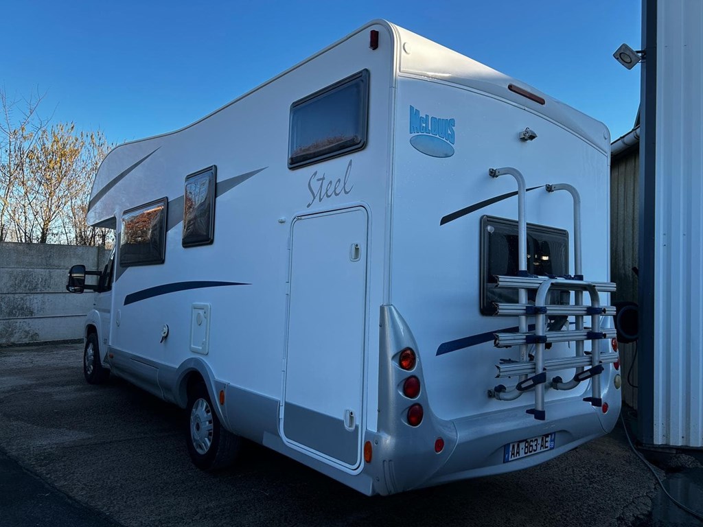 Foto 2 MC LOUIS STEEL PROXIMA ENTRADA