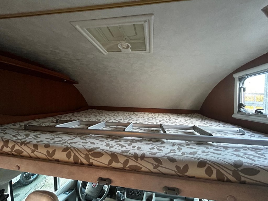 Foto 5 MC LOUIS STEEL PROXIMA ENTRADA