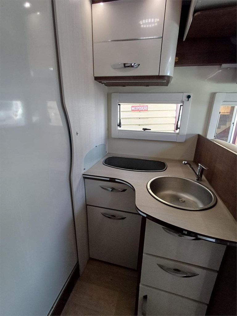 Foto 4 MC LOUIS YEARLING SERIE LIMITADA 10000KMS