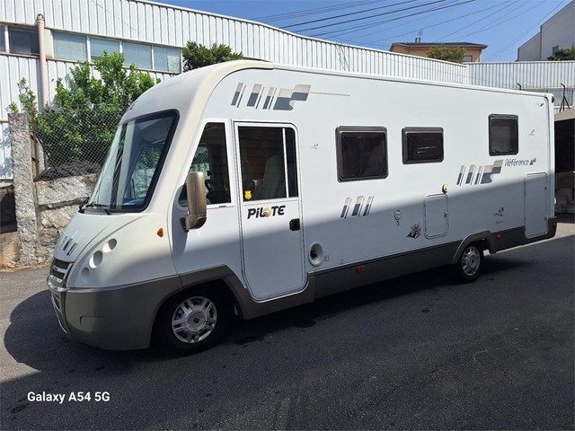 PILOTE 4 PLAZAS CAMA ISLA RESERVADA