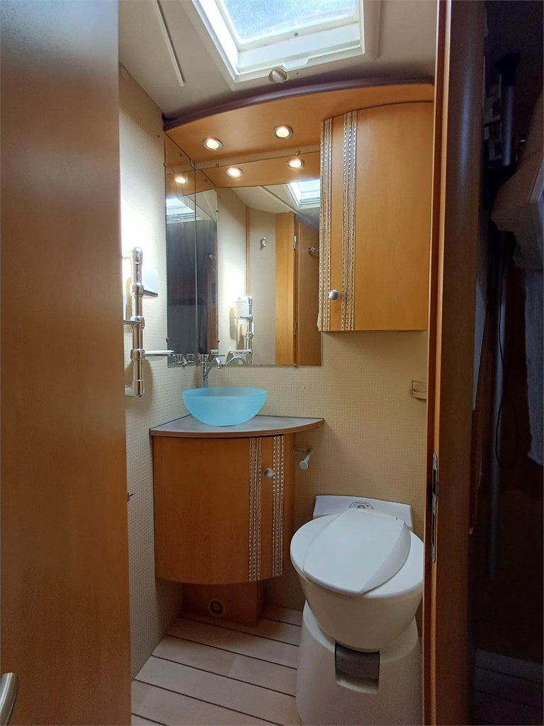 Foto 6 PILOTE 4 PLAZAS CAMA ISLA RESERVADA