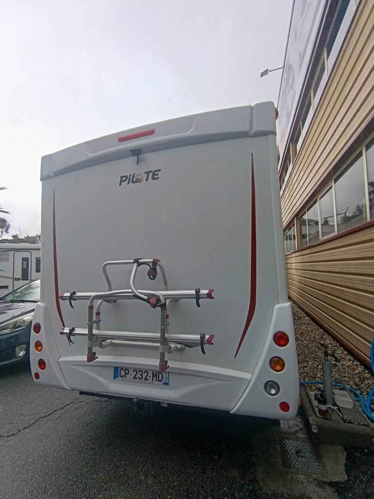 Foto 2 PILOTE AVENTURA G740 PROXIMA ENTRADA