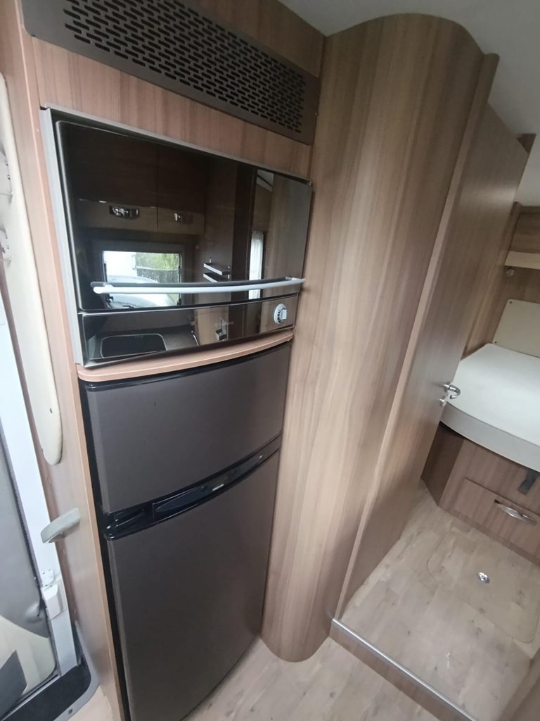 Foto 6 PILOTE AVENTURA G740 PROXIMA ENTRADA