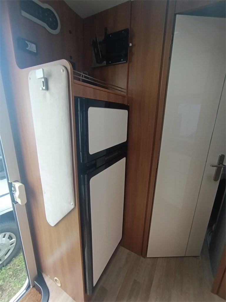 Foto 3 RIMOR KATAMARANO 109 P PLUS DCI PROXIMA ENTRADA