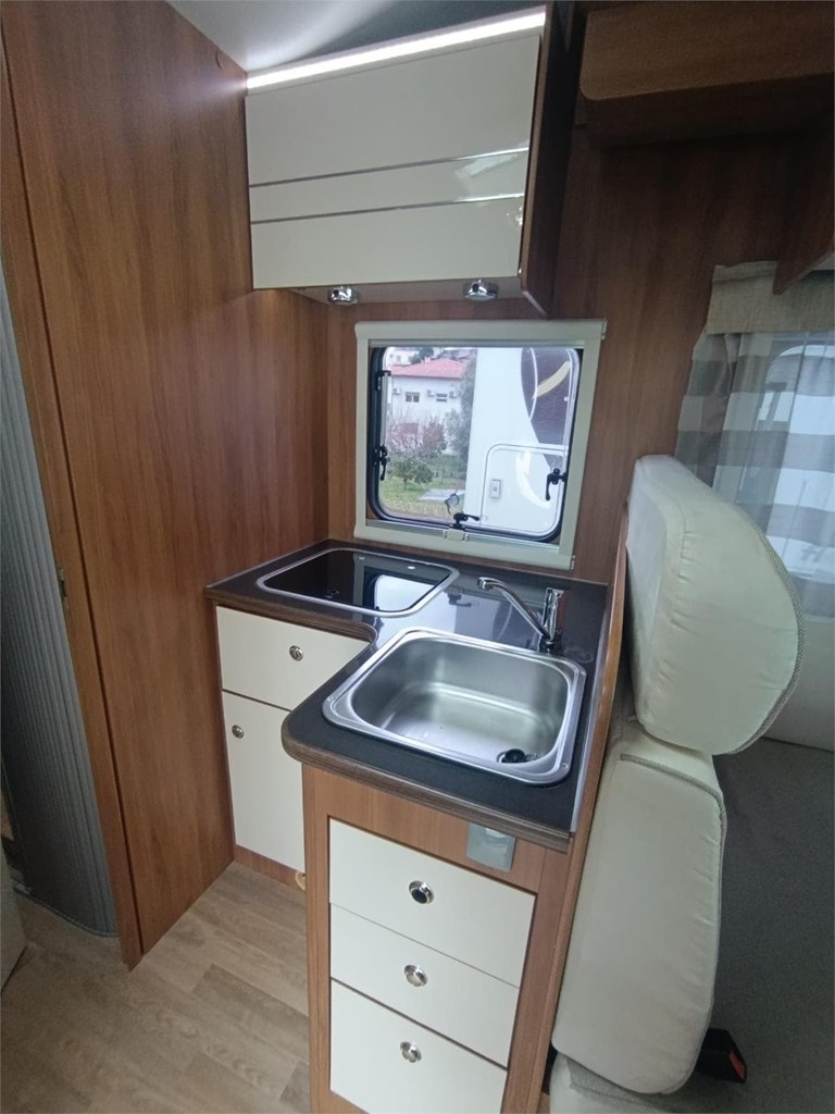 Foto 4 RIMOR KATAMARANO 109 P PLUS DCI VENDIDA